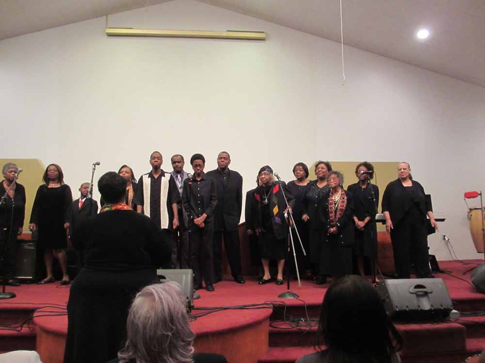 The Higher Praise Community Choir of Hampton Roads was founded in 2001 by Rev. Brenda Boone.  They have toured Europe in 2010, 2012 and 2015. 